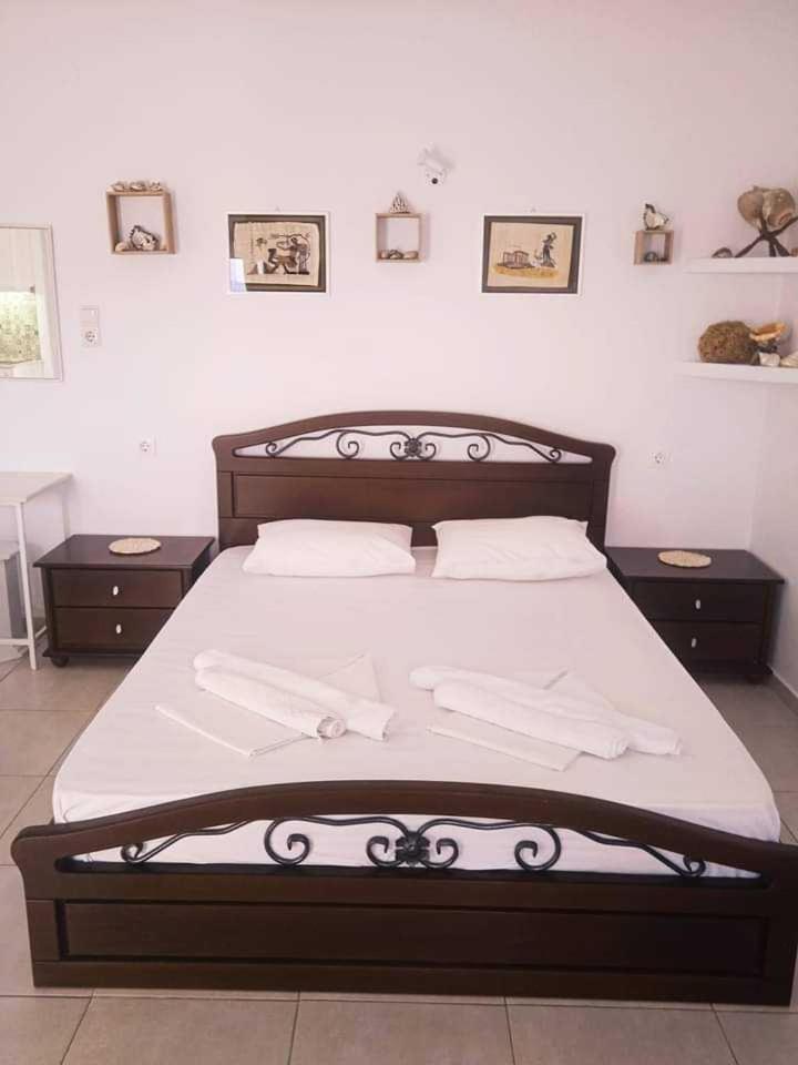Kalymnos Platy Gialos Mousellis Makis Apartments Panormos  Eksteriør billede